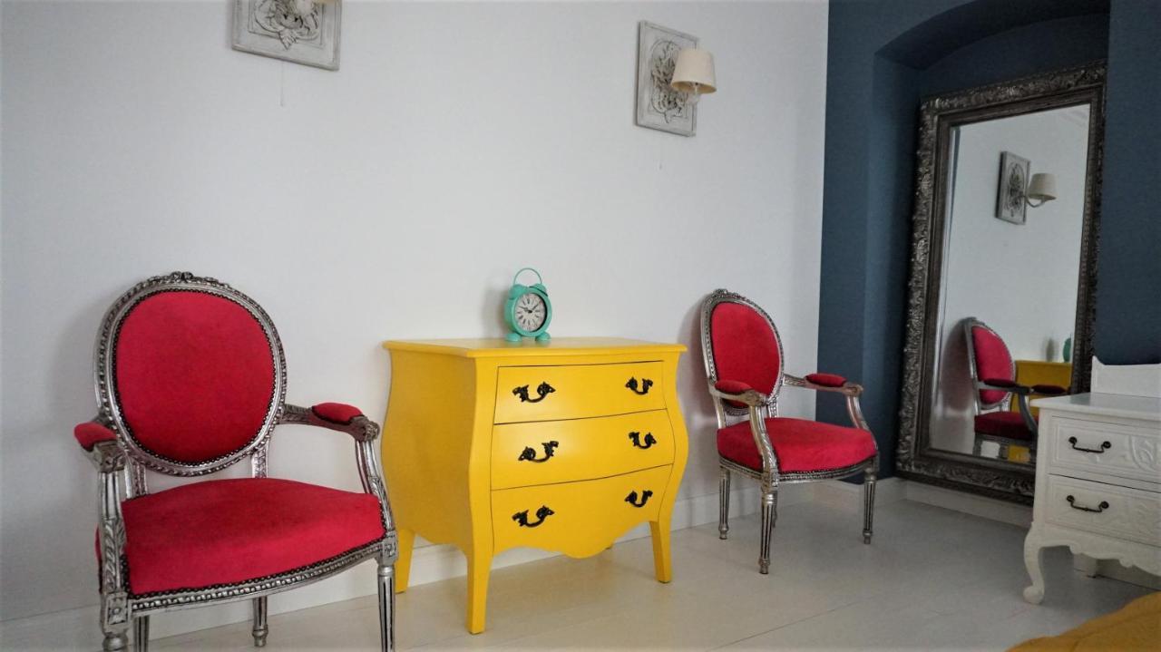 Shabby Chic - Apartment In The Heart Of Vilnius Old Town Extérieur photo