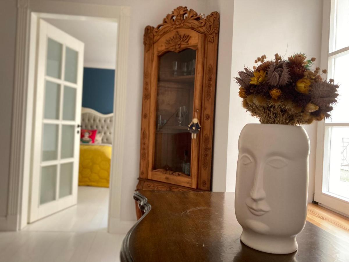 Shabby Chic - Apartment In The Heart Of Vilnius Old Town Extérieur photo